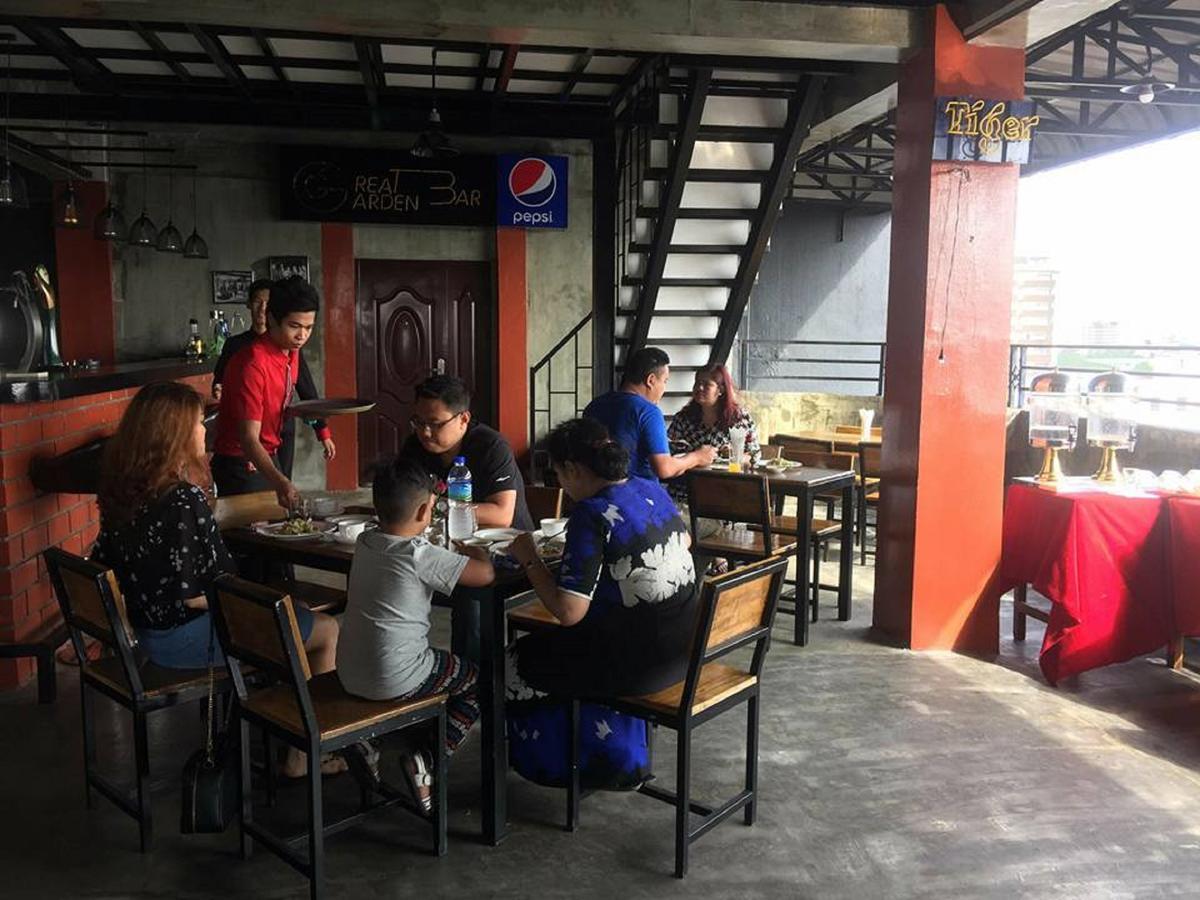 Lanmadaw Plaza Hotel China Town Yangon Exteriör bild