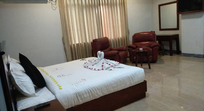 Lanmadaw Plaza Hotel China Town Yangon Exteriör bild