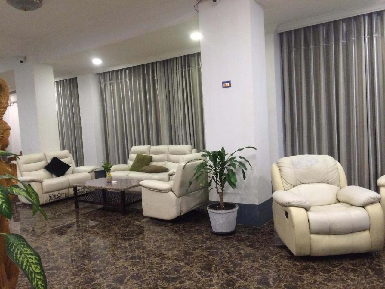 Lanmadaw Plaza Hotel China Town Yangon Exteriör bild